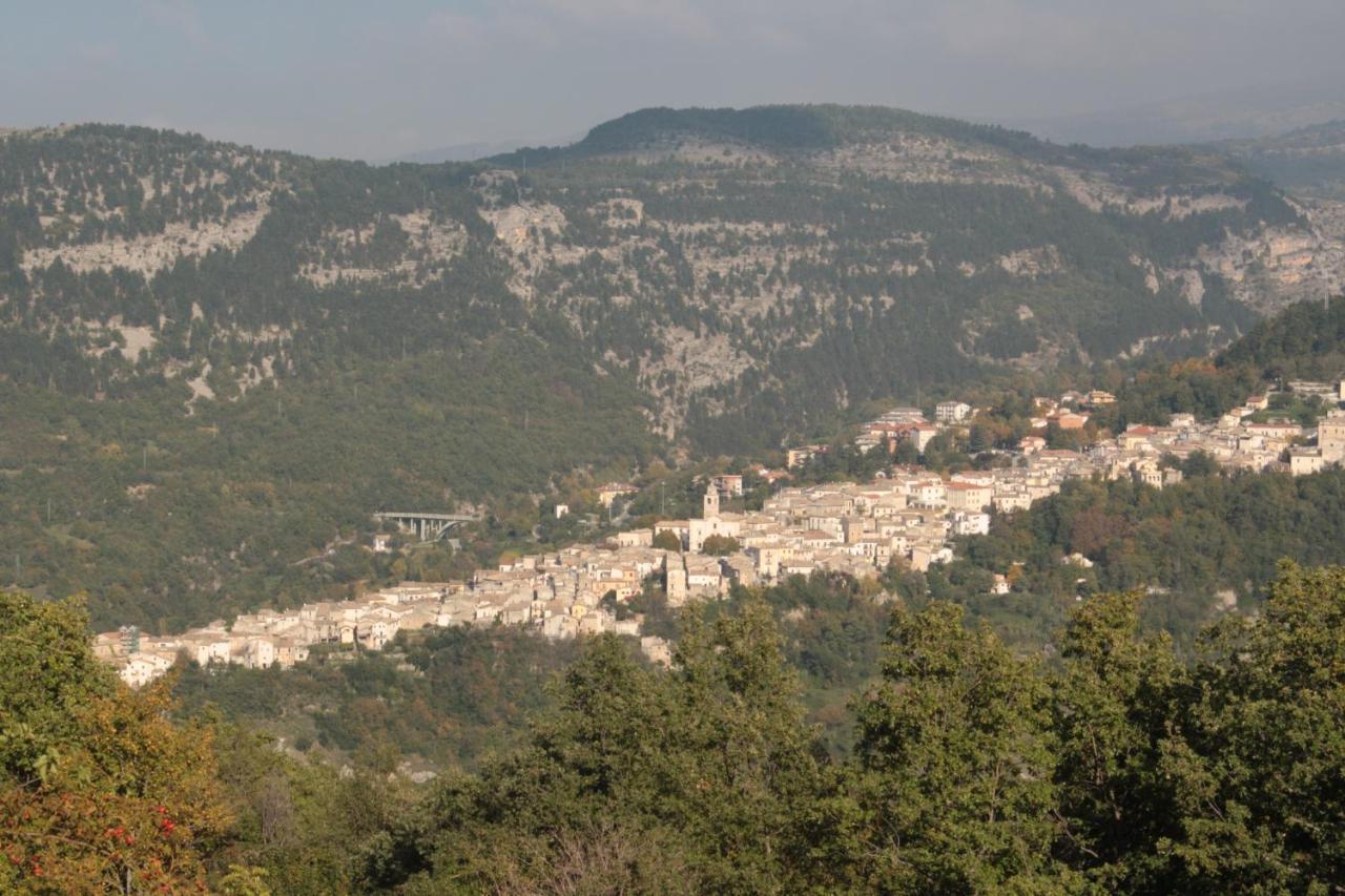 Locanda Del Barone Caramanico Terme Zimmer foto