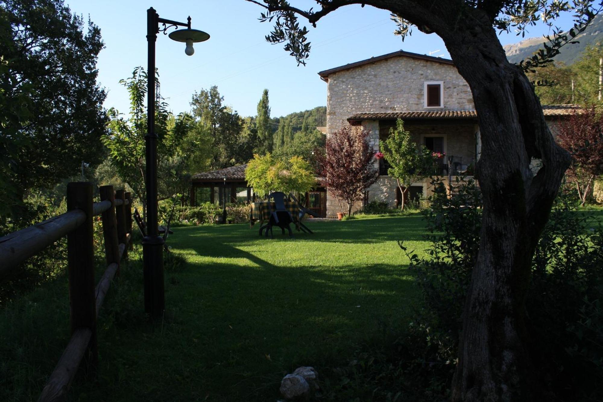 Locanda Del Barone Caramanico Terme Exterior foto