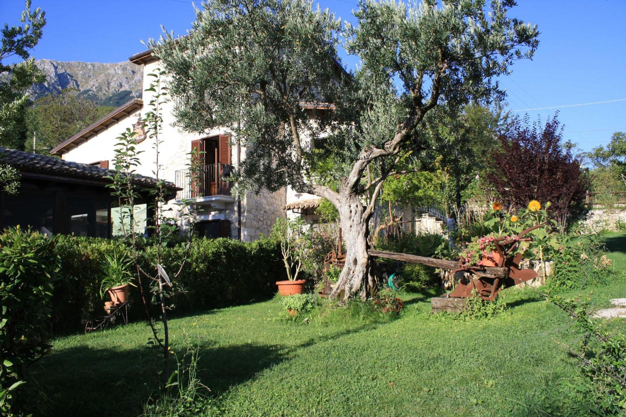 Locanda Del Barone Caramanico Terme Exterior foto